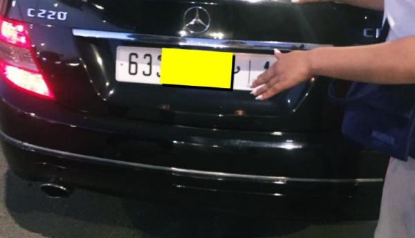 فتاة بـ"الهرهورة" تنجو بأعجوبة من محاولة سرقة استعملت فيها سيارة فاخرة ومادة "الكريموجين" المحظورة